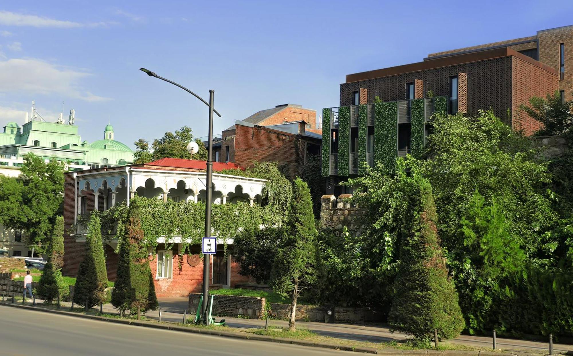 Griffin Hotel Тбилиси Экстерьер фото